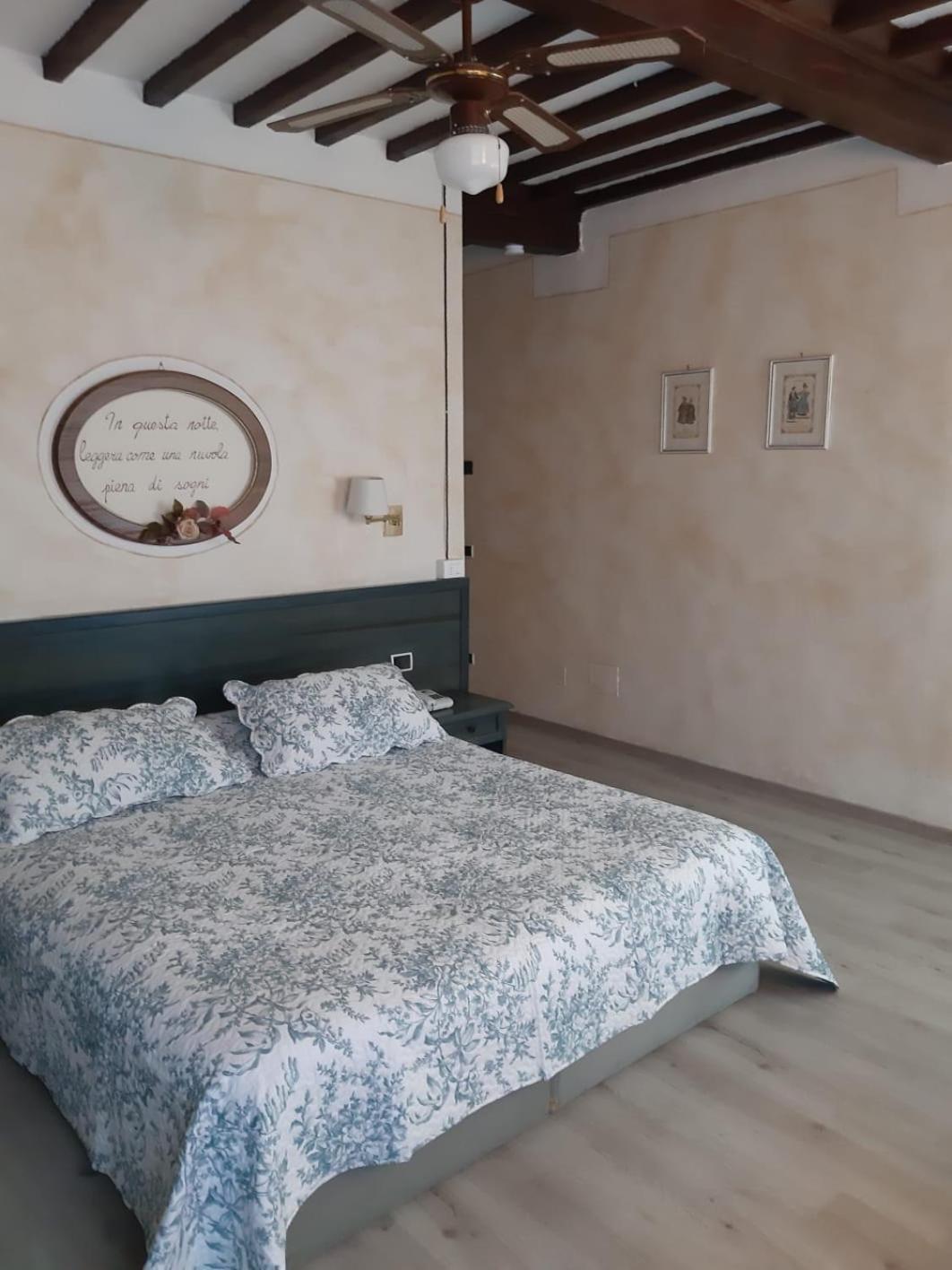 ביביאנה Hotel Borgo Antico מראה חיצוני תמונה