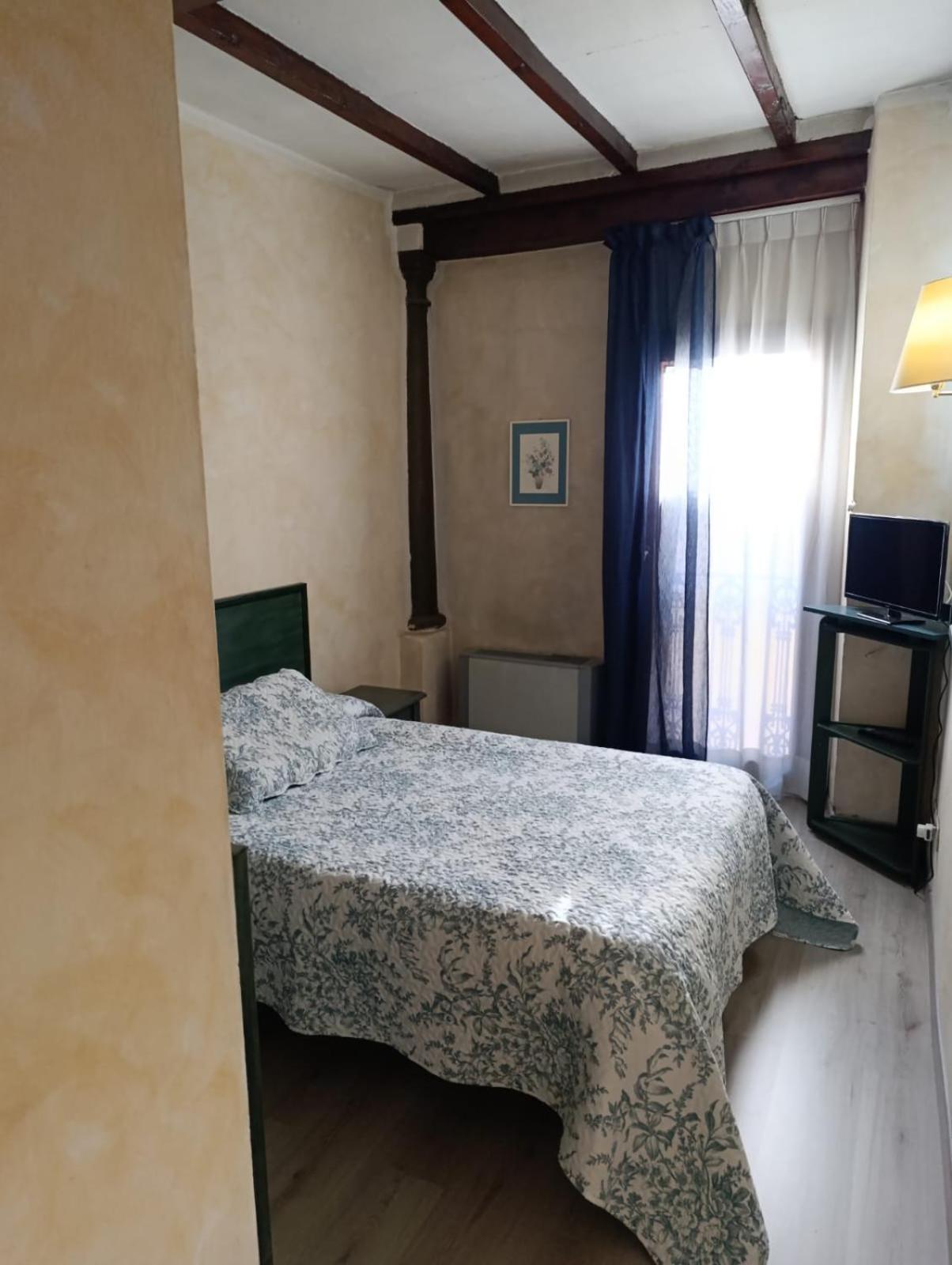 ביביאנה Hotel Borgo Antico מראה חיצוני תמונה