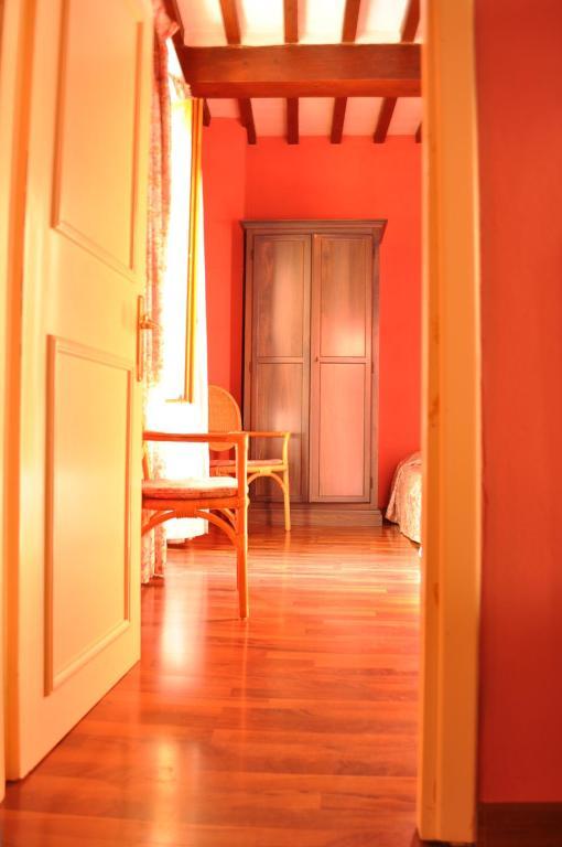 ביביאנה Hotel Borgo Antico מראה חיצוני תמונה